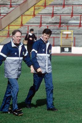 craig brown scotland football manager andy roxburgh hampden park colin m jarman soccer photos